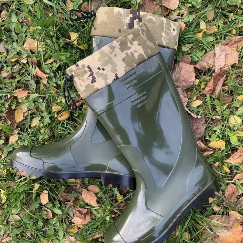 Чоботи чоловічі, високі з нашитою вставкою 'Мисливець'