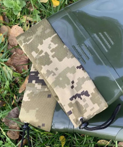 Чоботи чоловічі, високі з нашитою вставкою 'Мисливець'