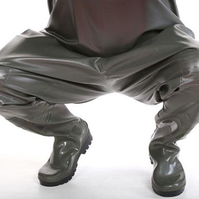 Напівкомбінезон рибальський, чоботи заброди, заброди на пояс, вейдерси, рибальські заброди