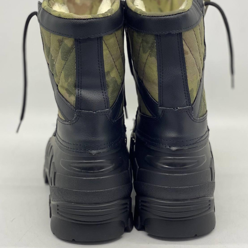 Чоботи зимові чоловічі на хутрі 