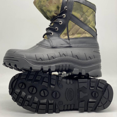 Чоботи зимові чоловічі на хутрі 