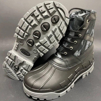 Чоботи зимові чоловічі на хутрі 