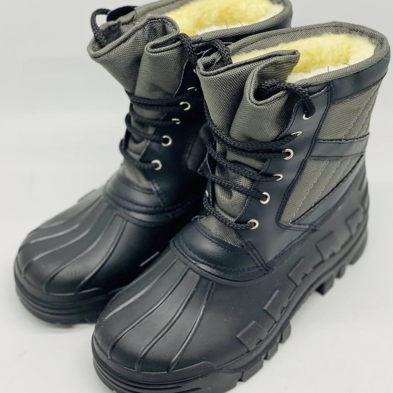 Чоботи зимові чоловічі на хутрі 