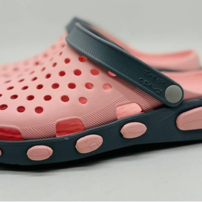 Кроксы жіночі рожеві сланцы KREDO пінк-чорні, сабо жіночі, кроксы женские розовые