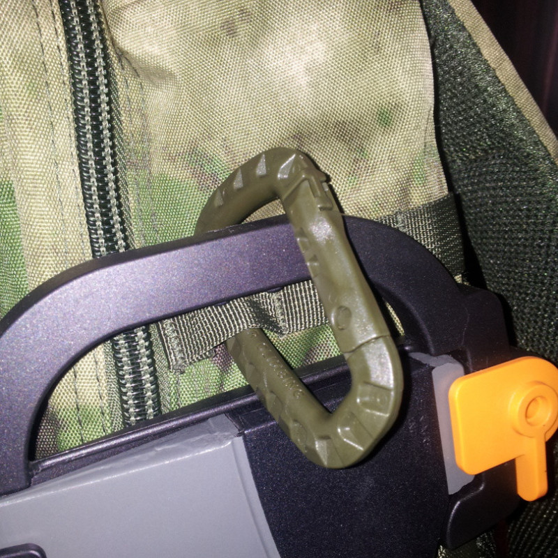 Карабін міцний MFH пластик, розмір D 7 mm * 8,5 cm 2er Pack (упаковка 2 шт)